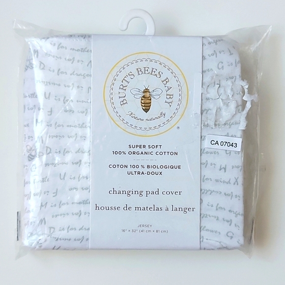*SOLD* Burt's Bees Baby Changing Pad Cover, 100% organic - Picture 1 of 5